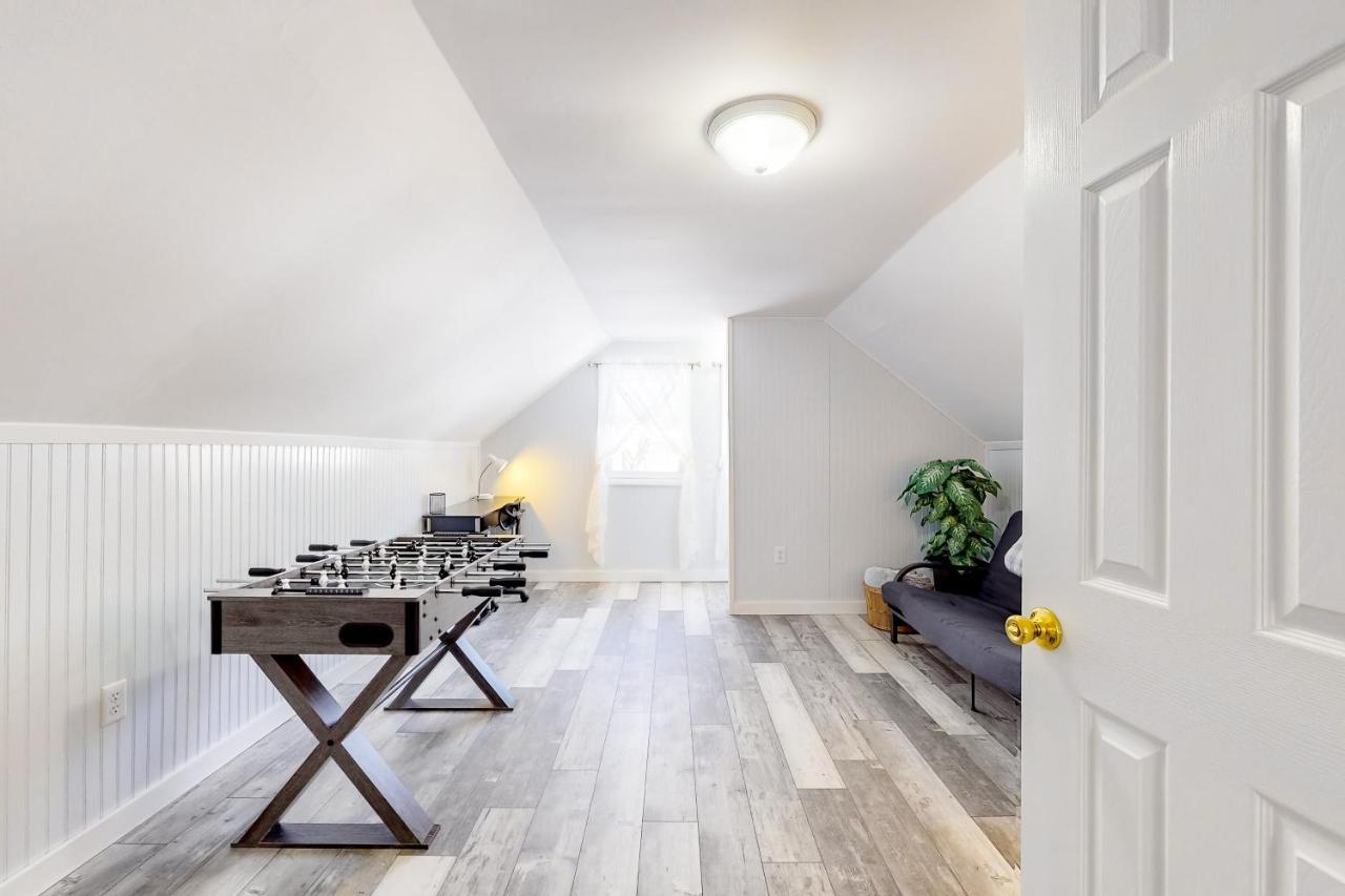 Finger Lakes Stunner Villa Dundee ภายนอก รูปภาพ