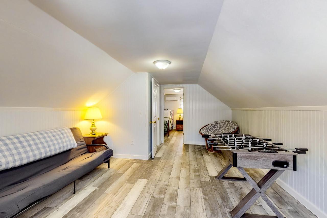 Finger Lakes Stunner Villa Dundee ภายนอก รูปภาพ